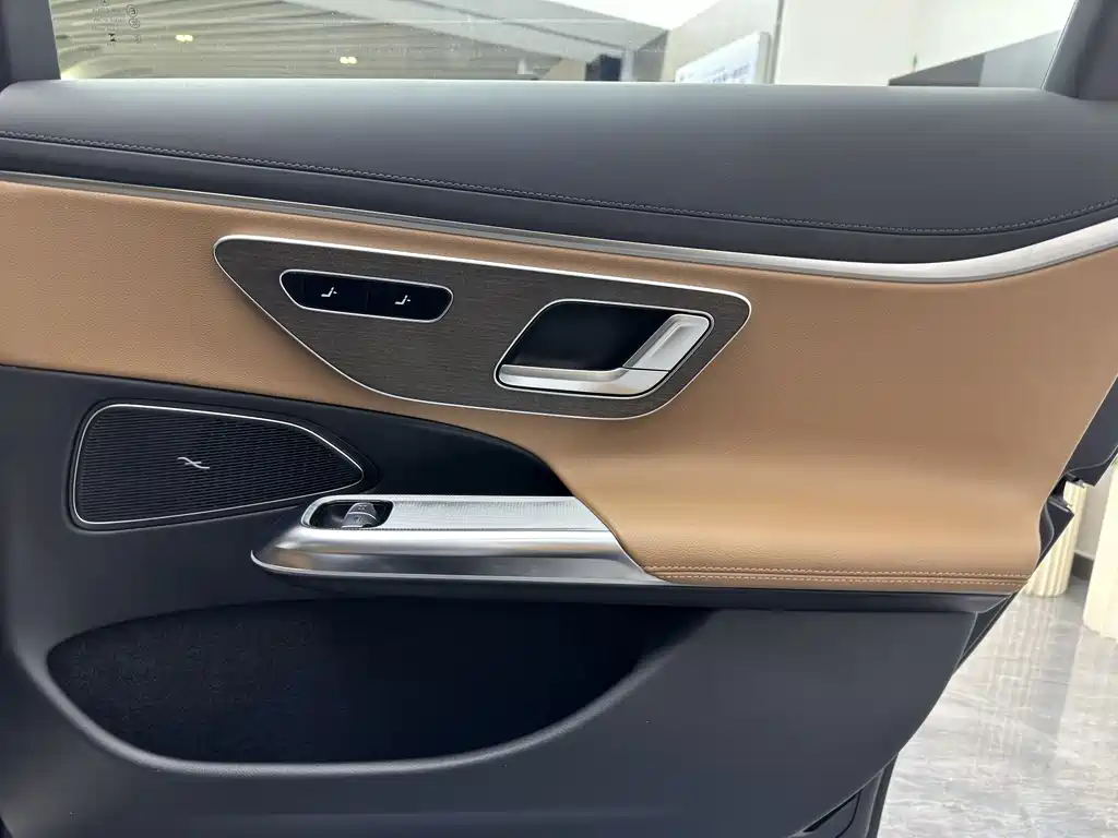 Mercedes-Benz E-Class 2025 E 300 L Fashion Model купить на сайте DeffCars
