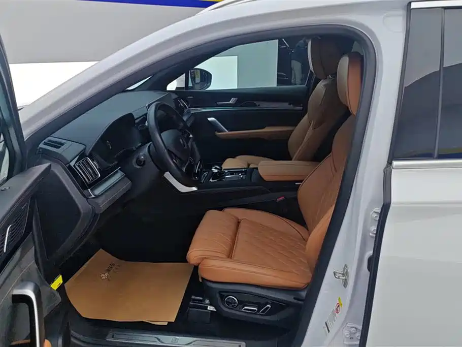Tangxin Energy 2023 DM-i Champion Edition 112KM Exclusive Type купить на сайте DeffCars