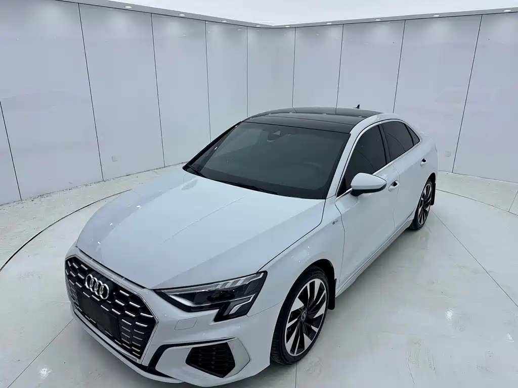 Audi A3 2022 A3L Limousine 35 TFSI Fashionable and Sporty купить на сайте DeffCars
