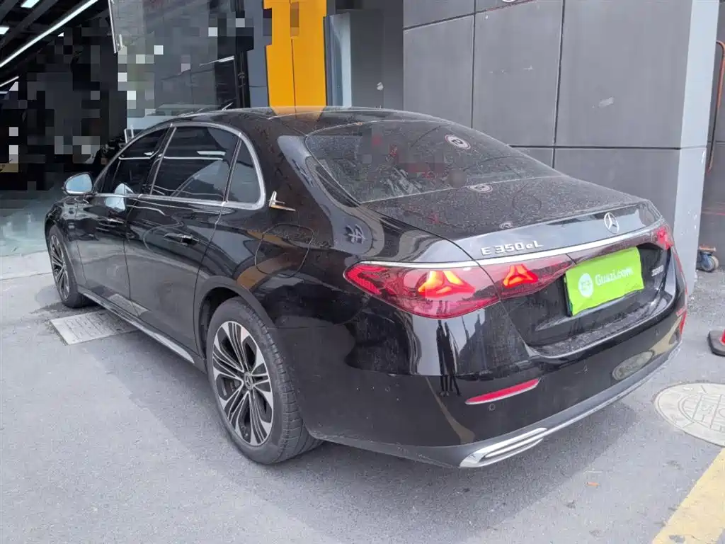 Mercedes-Benz E-Class New Energy 2024 E 350 e L plug-in hybrid sedan купить на сайте DeffCars