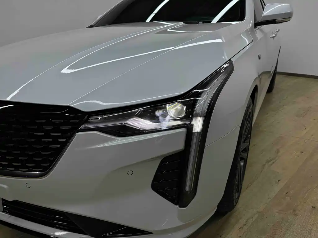 Cadillac CT4 2023 25t Luxury Edition купить на сайте DeffCars