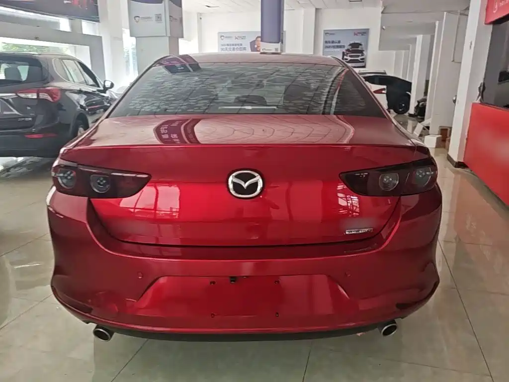 Mazda3 Angkesela 2021 1.5L Automatic Quality Edition купить на сайте DeffCars
