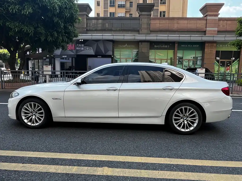 BMW 5 Series 2014 525Li Luxury Design Package купить на сайте DeffCars