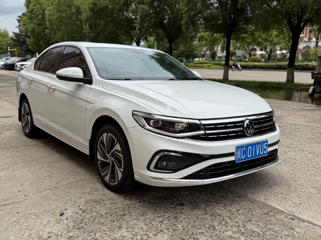 Bora 2023 200TSI DSGSenova ZhixingPRO Edition купить на сайте DeffCars