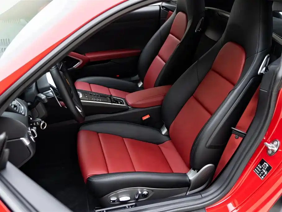 Porsche 718 2018 Cayman 2.0T купить на сайте DeffCars