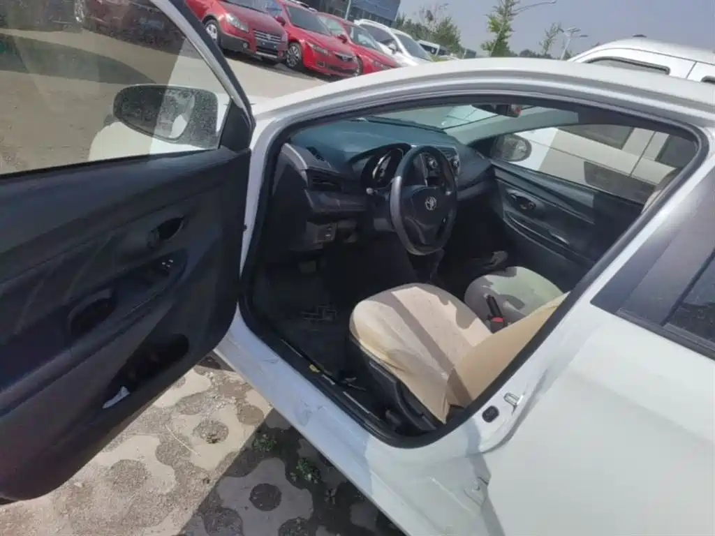 YARiS L Zhixuan 2019 1.5E CVT Charming Edition National VI купить на сайте DeffCars