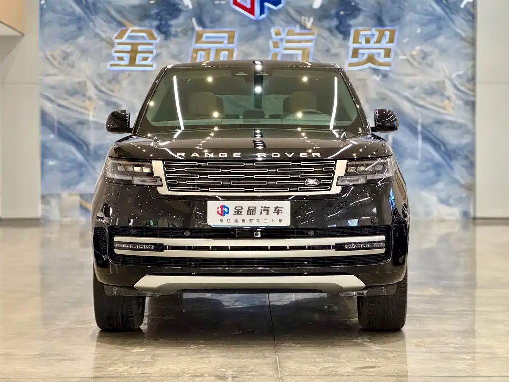 Range Rover 2024 3.0 L6 400PS Extended Edition, seven seats купить на сайте DeffCars