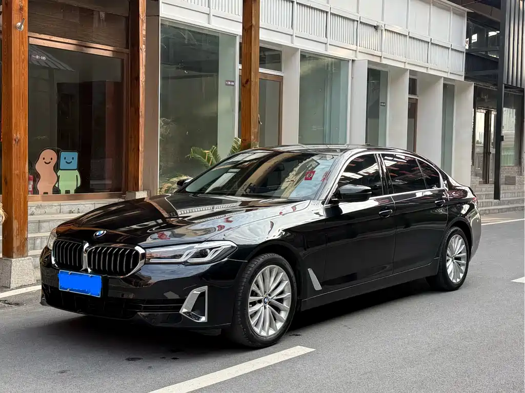 BMW 5 Series 2021 525Li M Sports Package купить на сайте DeffCars
