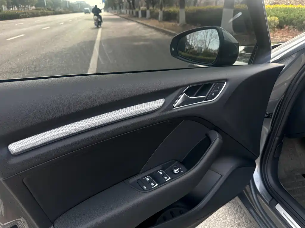 Audi A3 2019 Sportback 35 TFSI Fashion Type National VI купить на сайте DeffCars