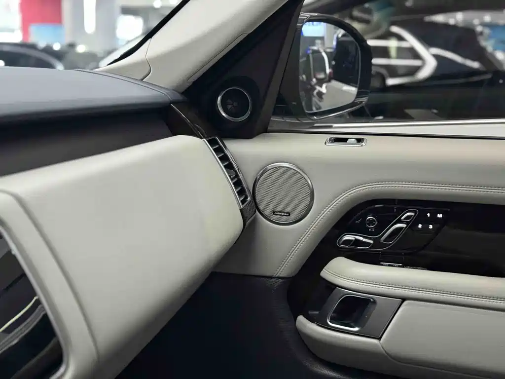 Range Rover 2021 3.0 L6 Legend Edition купить на сайте DeffCars