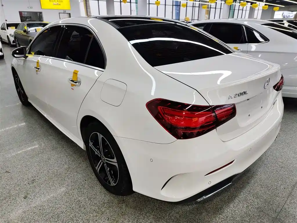 Mercedes-Benz A-Class 2024 A 200 L Fashion купить на сайте DeffCars