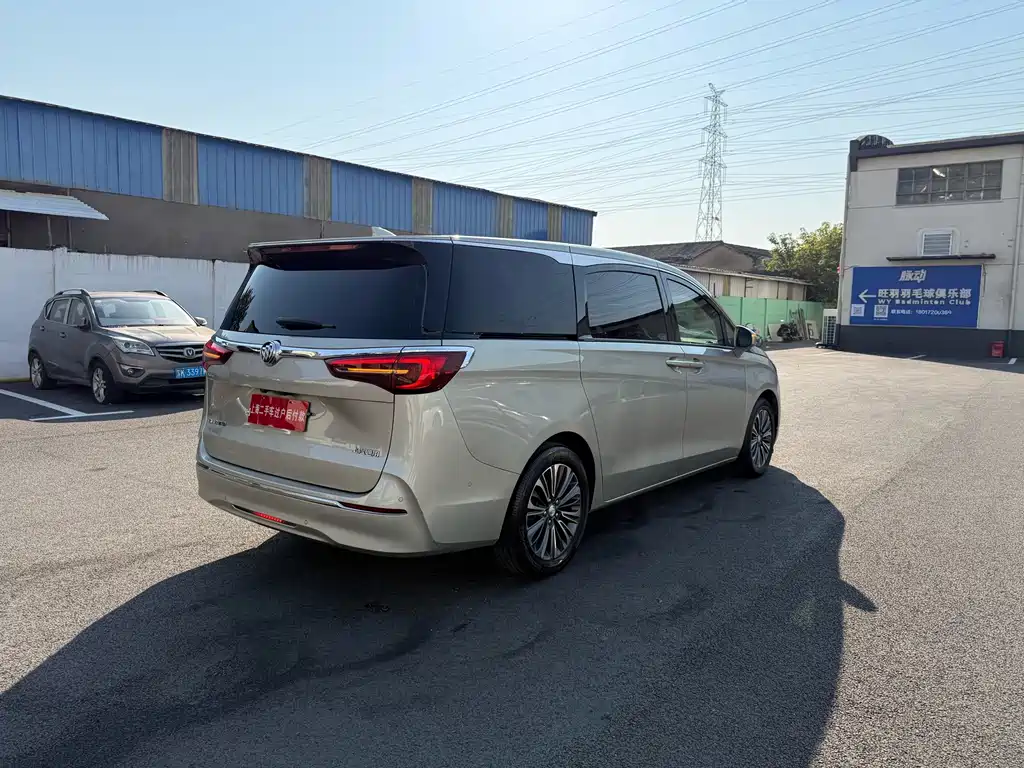 Buick GL8 2022 ES Lu Zun 653T luxury model купить на сайте DeffCars