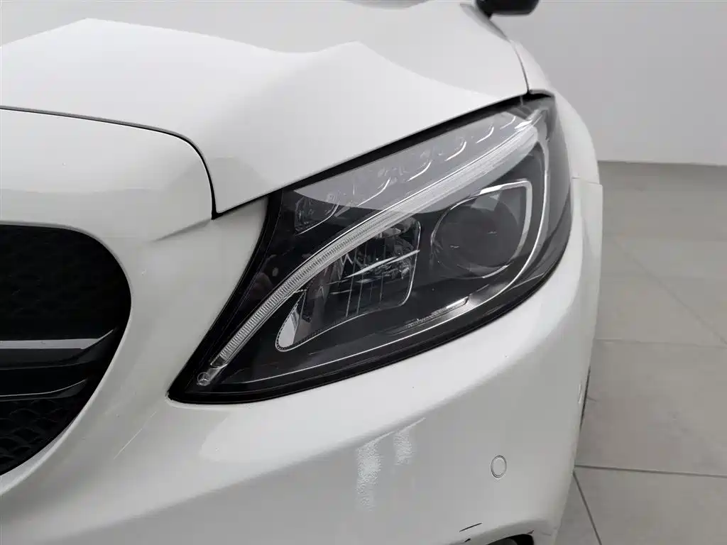 Mercedes-Benz C-Class 2017 C 200 Sports Edition купить на сайте DeffCars