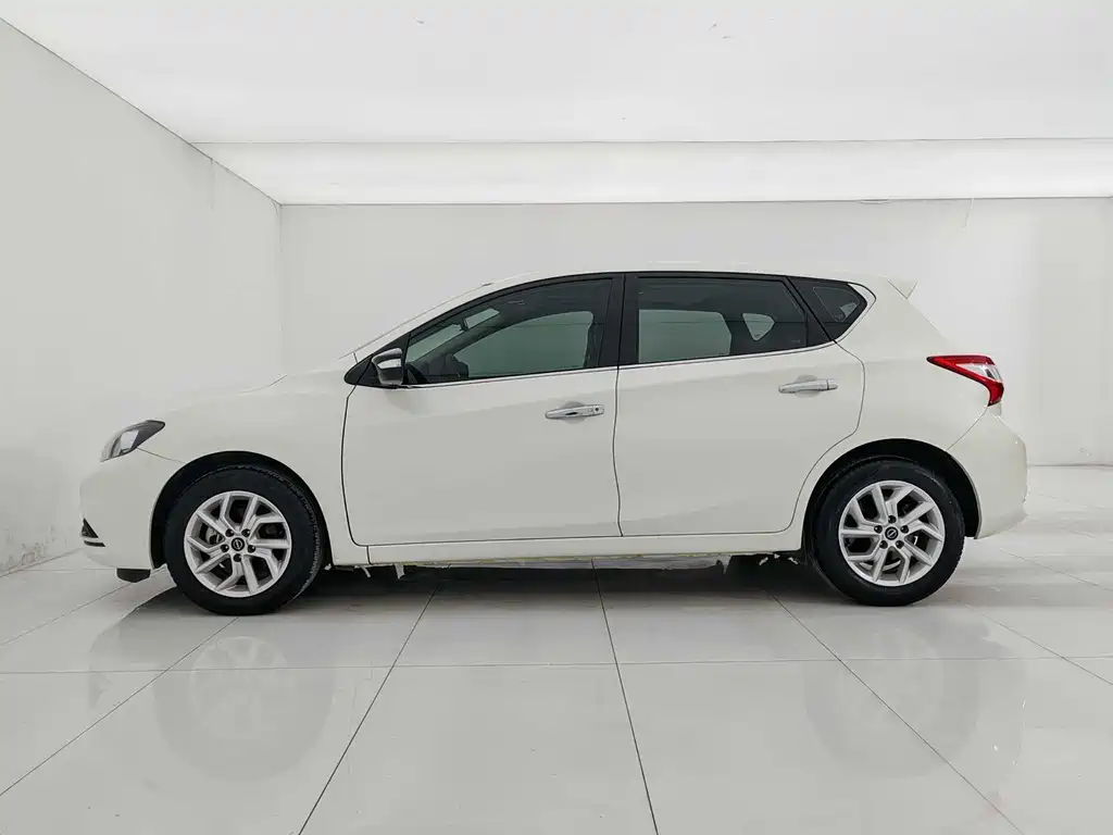 Tiida 2021 1.6L CVT Smart Travel Edition купить на сайте DeffCars