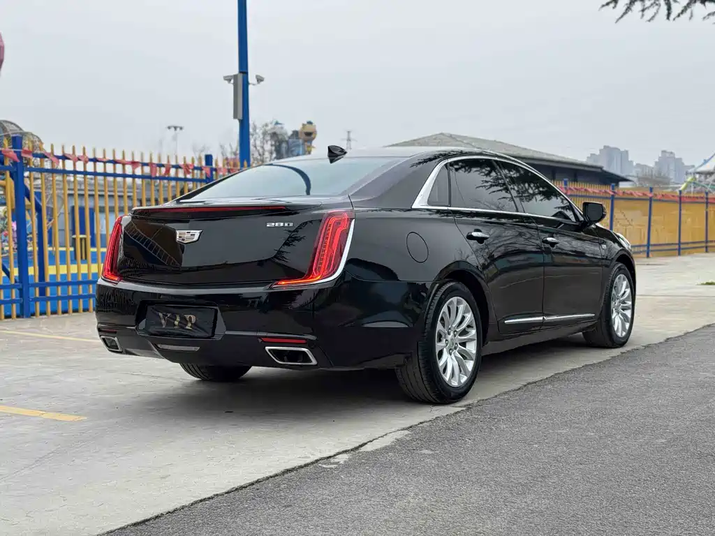 Cadillac XTS 2018 28T Elite купить на сайте DeffCars