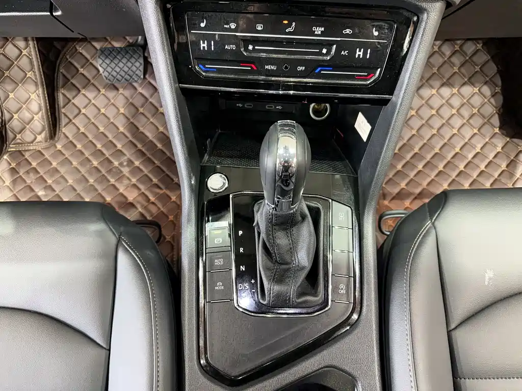 Tuyue 2021 280TSI two-wheel drive luxury version купить на сайте DeffCars