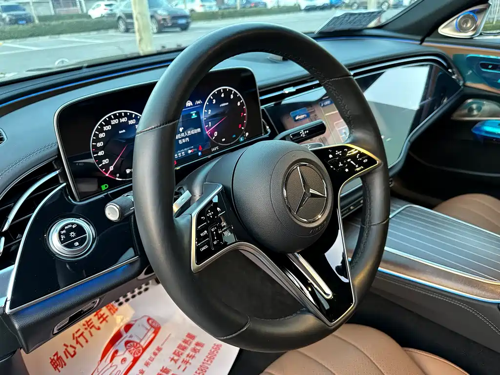 Mercedes-Benz E-Class 2025 E 300 L Luxury Model купить на сайте DeffCars
