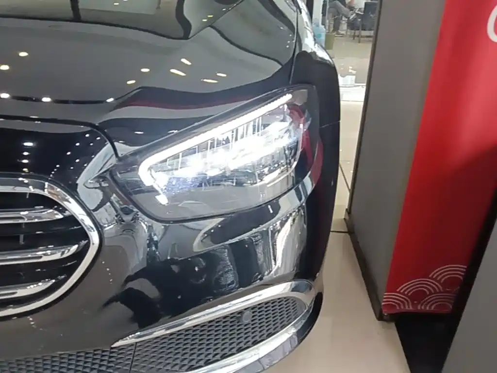 Mercedes E-Class 2023 E300L Luxury Edition купить на сайте DeffCars