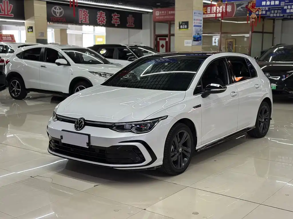 Golf 2023 280TSI DSG R-Line купить на сайте DeffCars