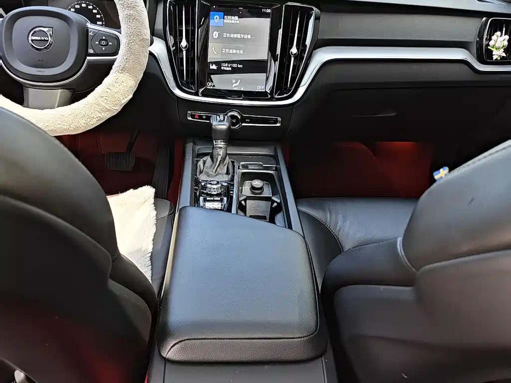 Volvo S60 2021 T4 Zhiyuan Sport Edition купить на сайте DeffCars