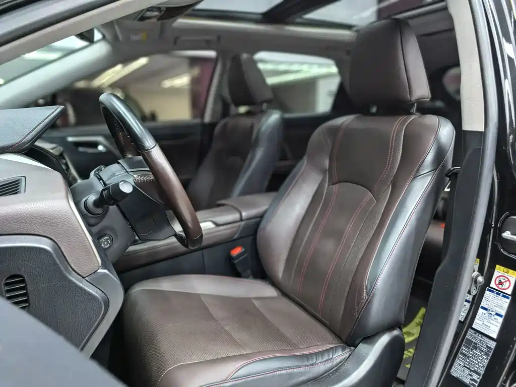 Lexus RX 2016 300 four-wheel drive elegant version National V купить на сайте DeffCars