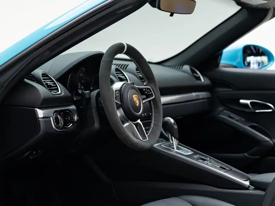 Porsche 718 2016 Boxster 2.0T купить на сайте DeffCars
