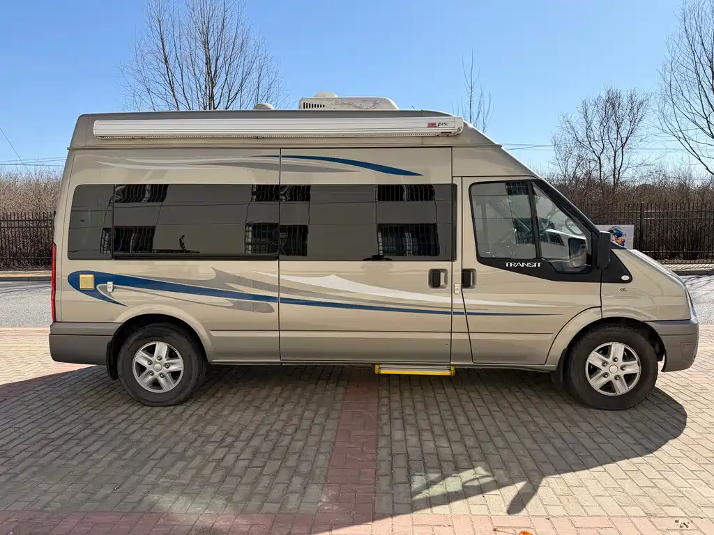 New generation Transit 2016 2.2T long-axle 6-seater high-roof multi-purpose vehicle купить на сайте DeffCars