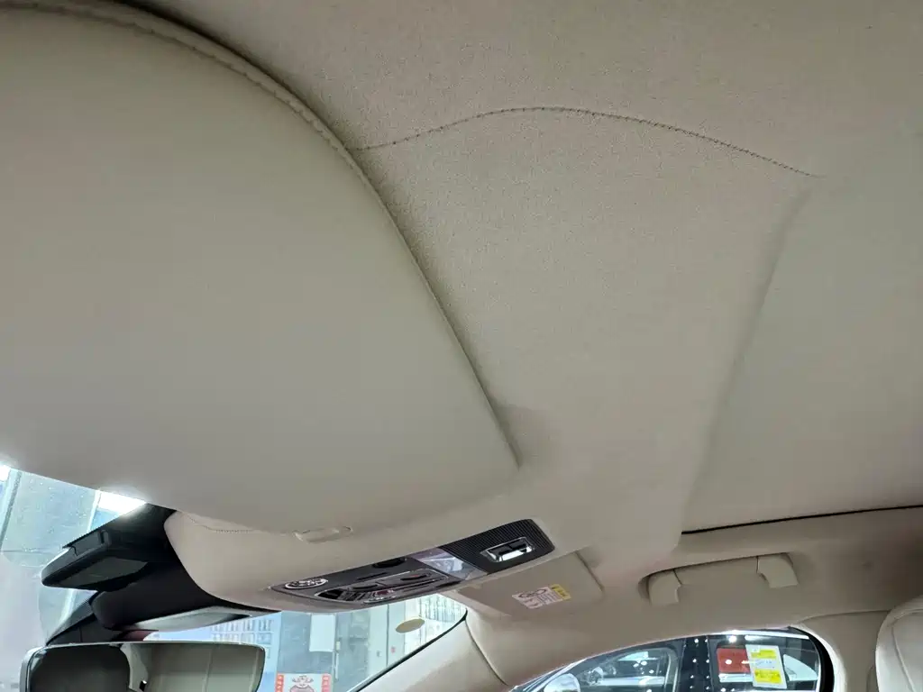 Flying Spur Plug-in Hybrid 2026 4.0T V8 Standard Edition купить на сайте DeffCars