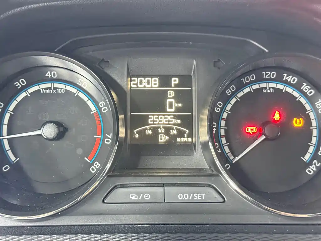 Kamiq 2022 1.5L automatic comfort version купить на сайте DeffCars