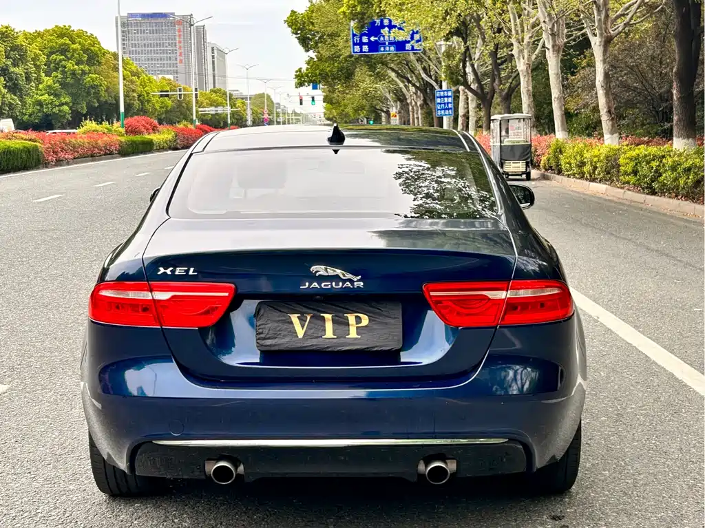 Jaguar XEL 2018 2.0T 250PS Exclusive Edition купить на сайте DeffCars