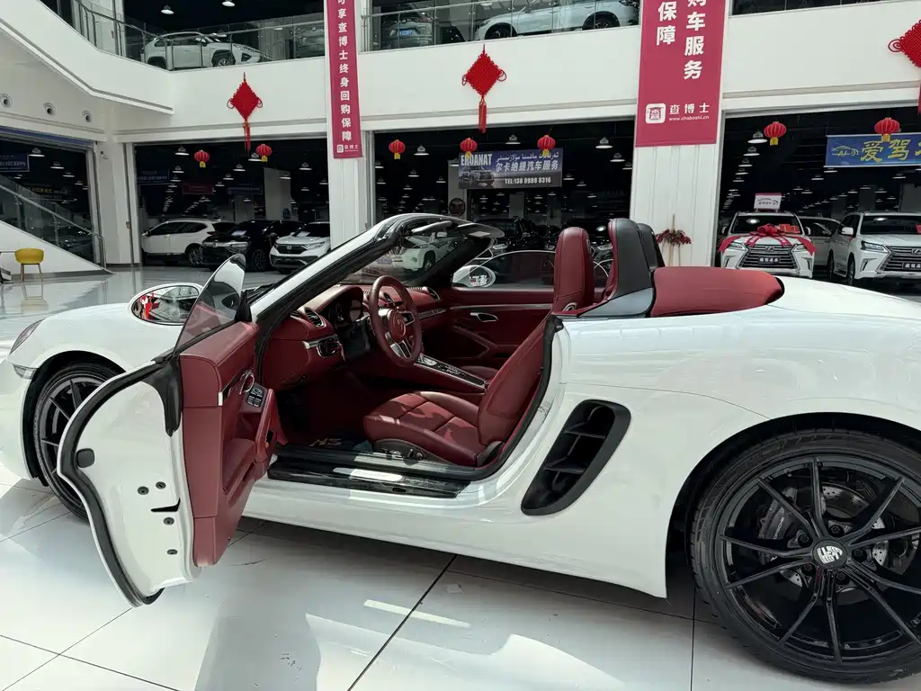 Porsche 718 2018 Boxster 2.0T купить на сайте DeffCars