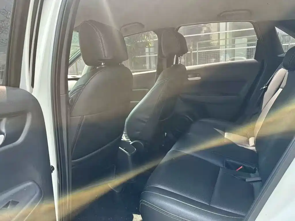 Fit 2021 1.5L CVT Fashion Edition купить на сайте DeffCars