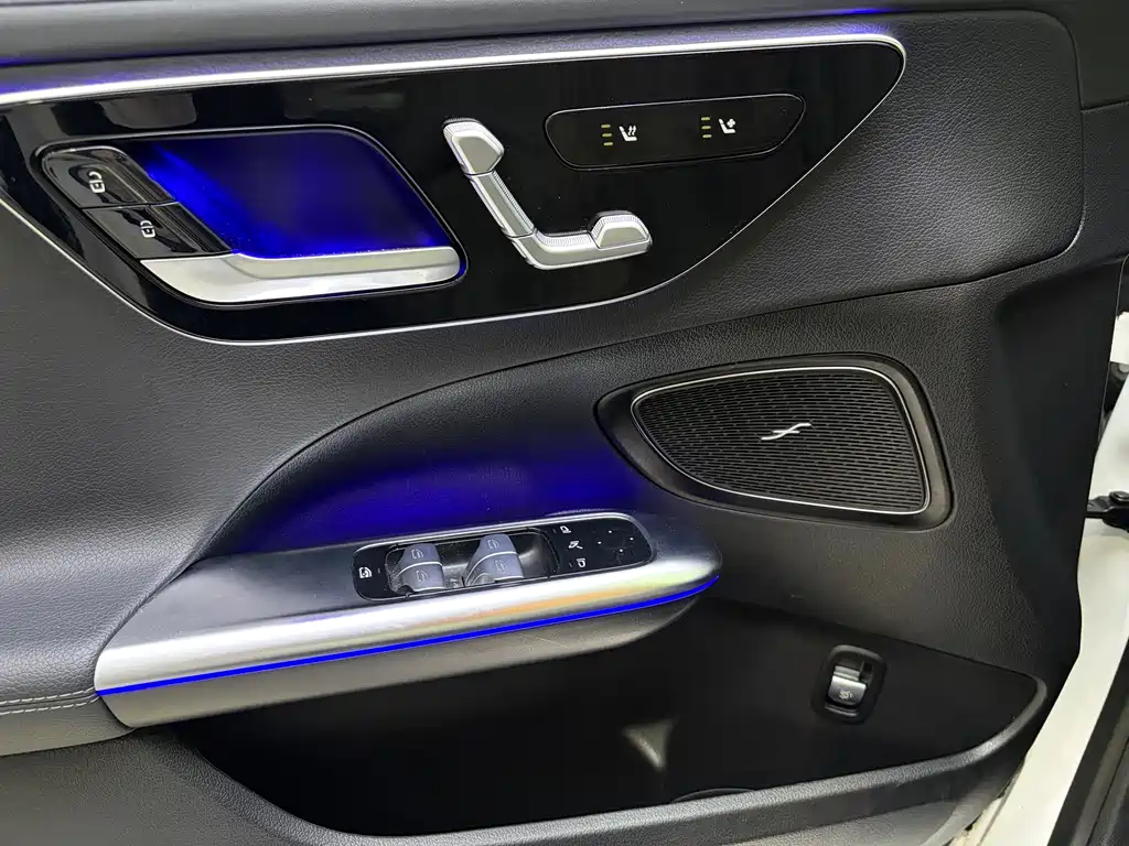 Mercedes-Benz C-Class 2024 C 260 L Sports Edition купить на сайте DeffCars