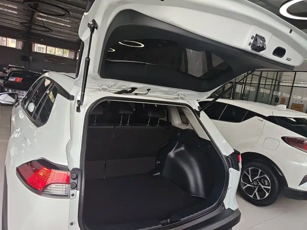 Corolla Sharp 2022 2.0L Deluxe Edition купить на сайте DeffCars