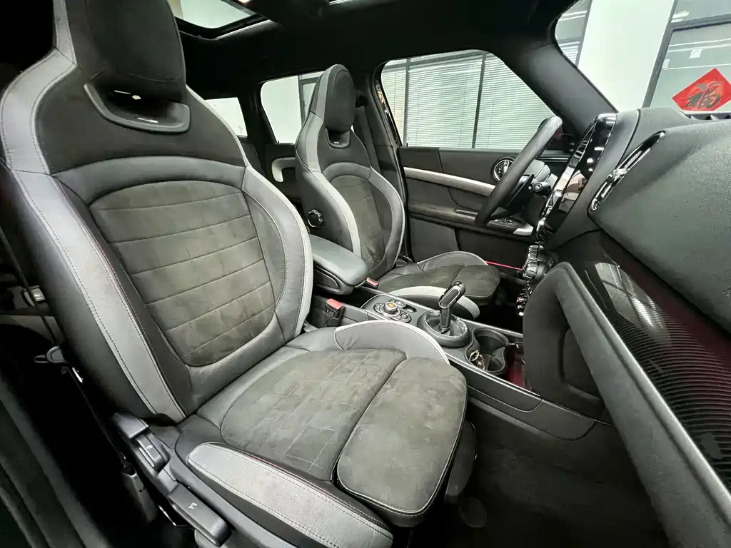 MINI JCW COUNTRYMAN 2021 2.0T JOHN COOPER WORKS A купить на сайте DeffCars
