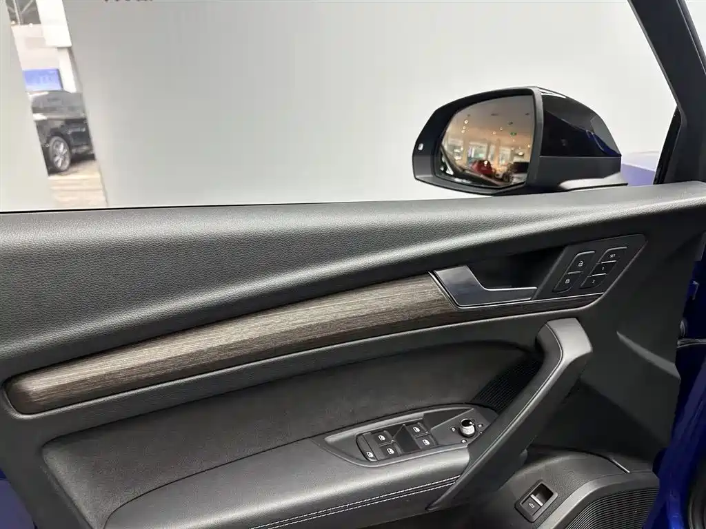 Audi Q5L 2021 45 TFSI Premium Dynamic Model купить на сайте DeffCars