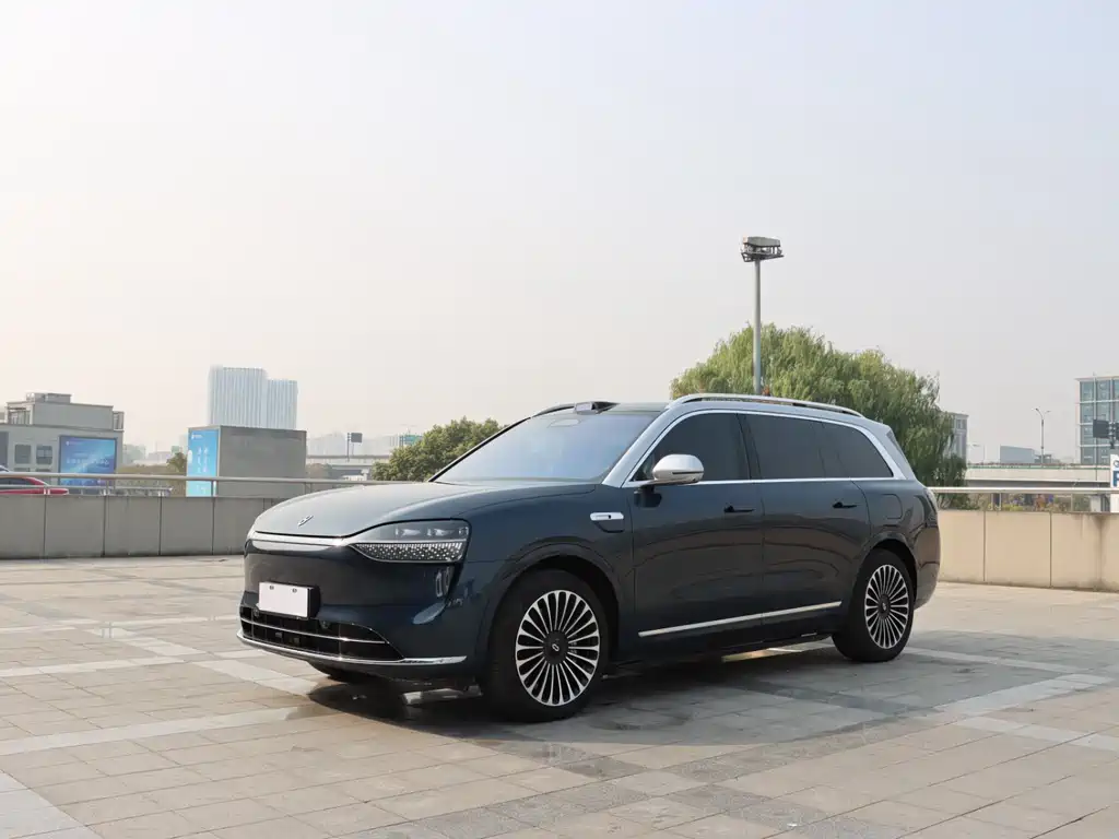 Wenjie M9 2025 extended range Max version 52kWh 6-seat version 192-line lidar) купить на сайте DeffCars