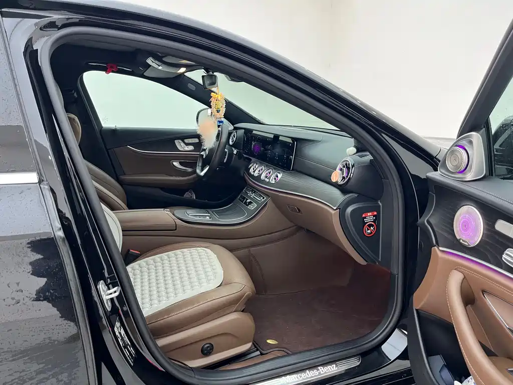 Mercedes-Benz E-Class 2023 E 300 L Sports Luxury купить на сайте DeffCars