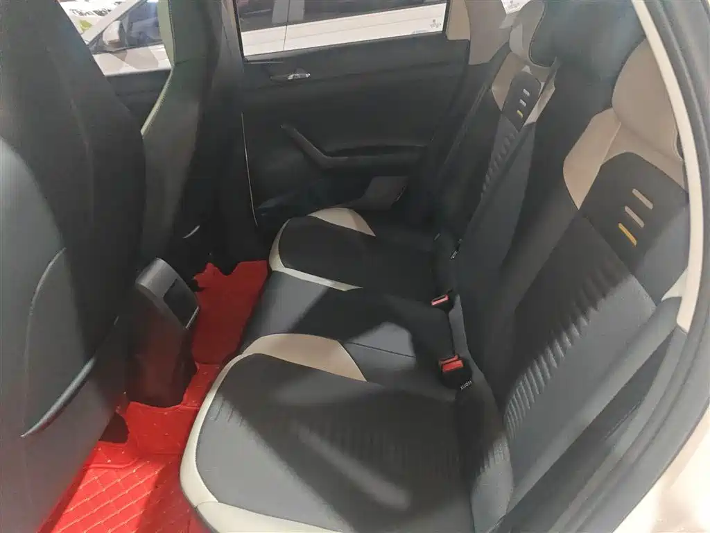 Polo 2019 Plus 1.5L Automatic Colorful Technology Edition купить на сайте DeffCars
