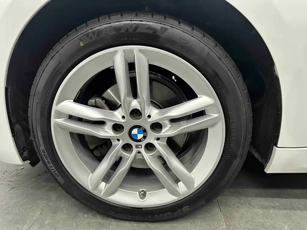 BMW 1 Series 2021 120i M Sports Night Edition купить на сайте DeffCars