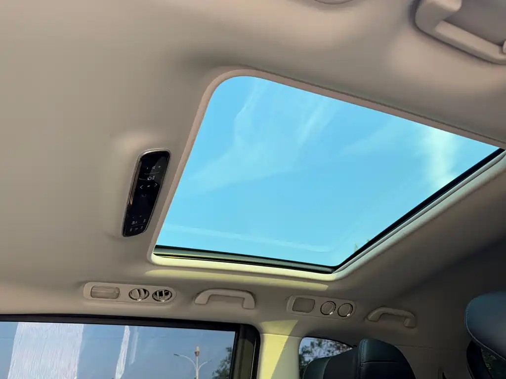 Odyssey 2022 2.0L e:HEV Rui Yaoxiang Edition купить на сайте DeffCars