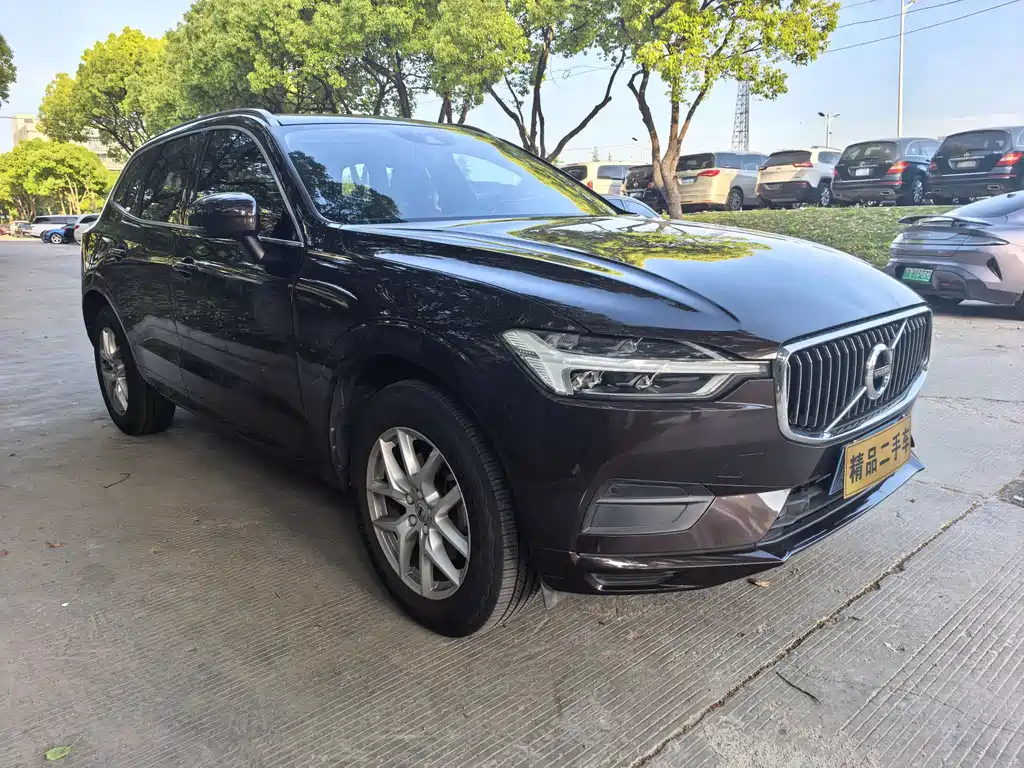Volvo XC60 2018 T5 Four-wheel Drive Smart Edition купить на сайте DeffCars