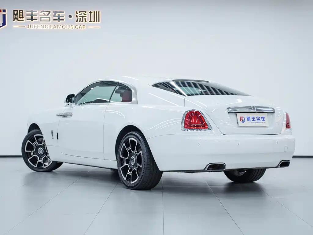 Phantom 2018 6.6T standard model купить на сайте DeffCars