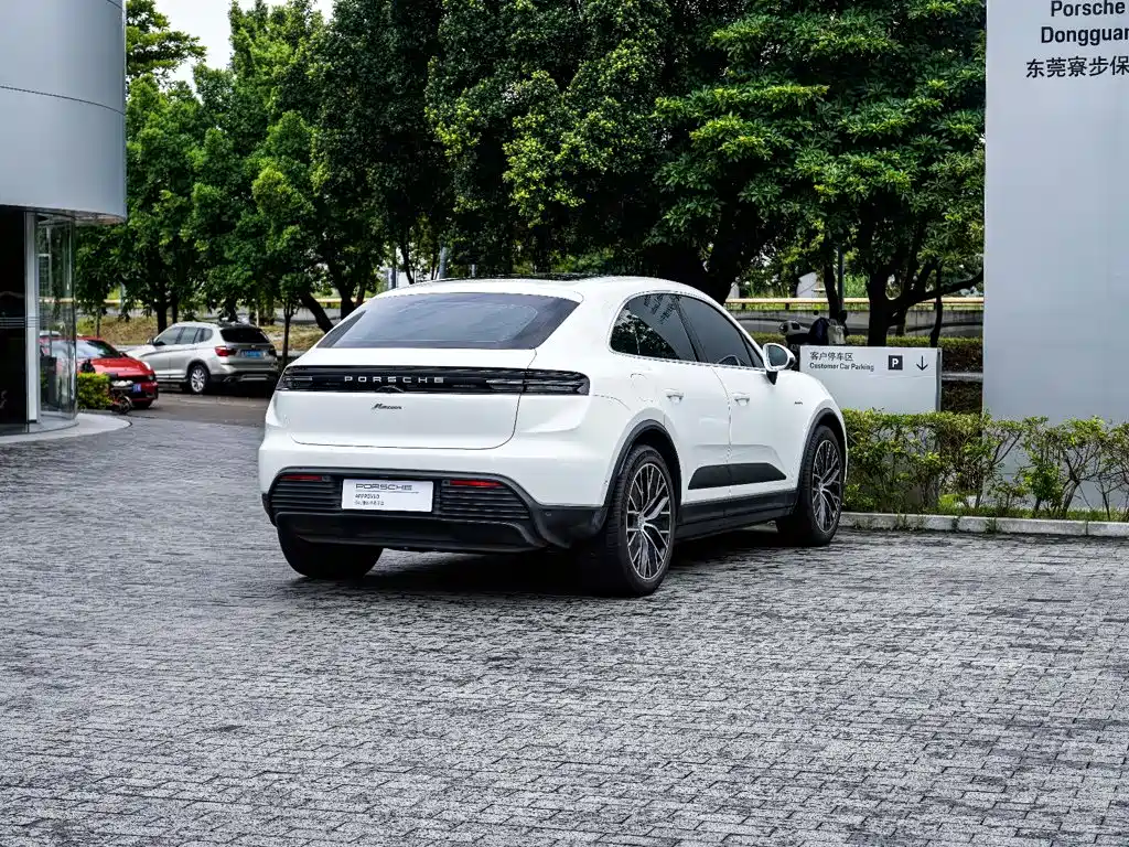 Macan New Energy 2026 Macan Long Range Edition купить на сайте DeffCars