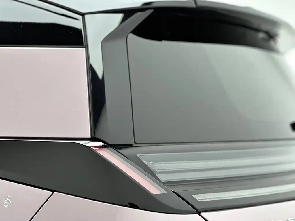 Jikrypton X 2024 four-seat rear-wheel drive version купить на сайте DeffCars