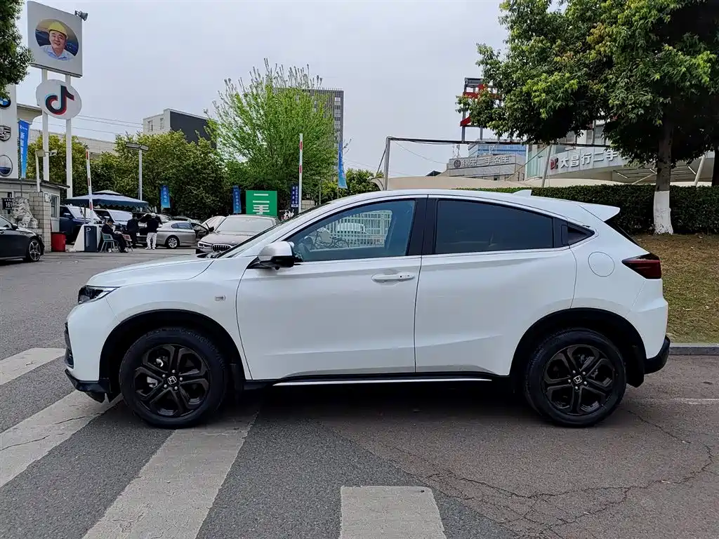 Honda XR-V 2019 220TURBO CVT Deluxe Edition National VI купить на сайте DeffCars