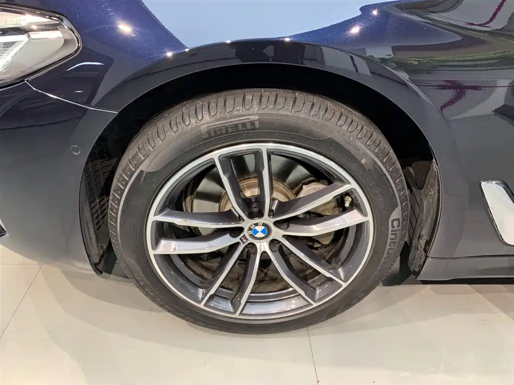 BMW 5 Series 2021 facelift 525Li M Sports Package купить на сайте DeffCars