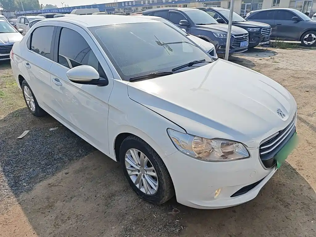 Peugeot 301 2014 1.6L manual comfort version купить на сайте DeffCars