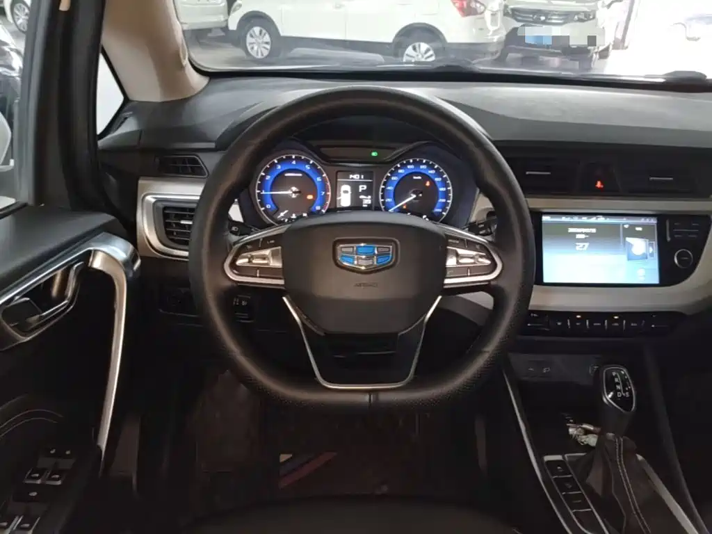Vision X3 2019款 升级版 1.5L CVT精英型 купить на сайте DeffCars