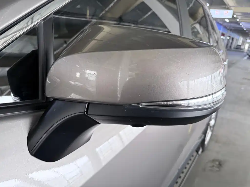 RAV4 Rongfang 2020 2.0L CVT two-wheel drive fashion version купить на сайте DeffCars